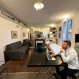 Charming And Quiet Flat 30m2 Apartamento París
